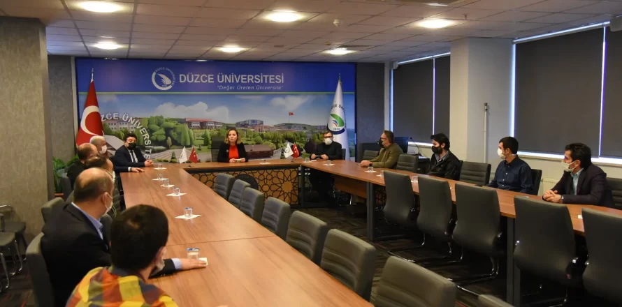 isif21-odul-toreninde-basari-gosteren-akademisyenlerimize-tesekkur-programi-gerceklestirildi