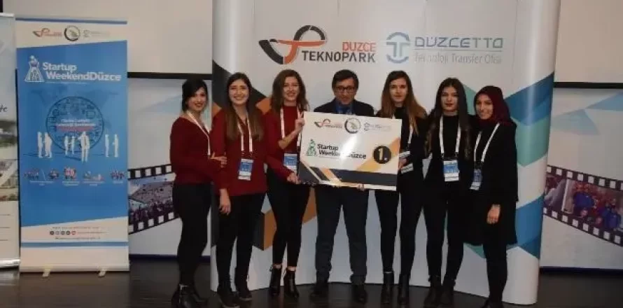 startup-weekend-duzce17-kapanis-etkinligi